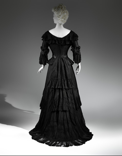 3. Mourning Dress, 1902-1904